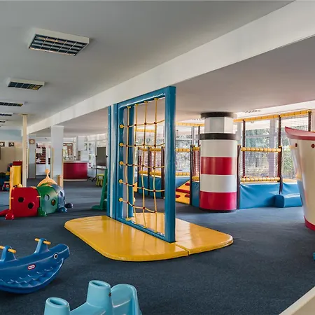 度假村 Osrodek Jantar Rewita 赫尔