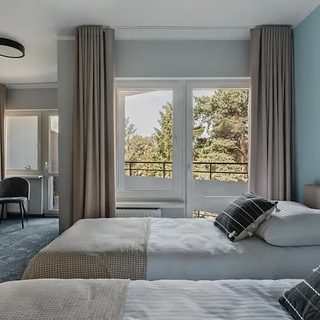 Osrodek Jantar Rewita 度假村 *